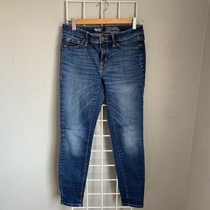 Mossimo Mid-Rise Power Stretch Denim Jegging 4/27S